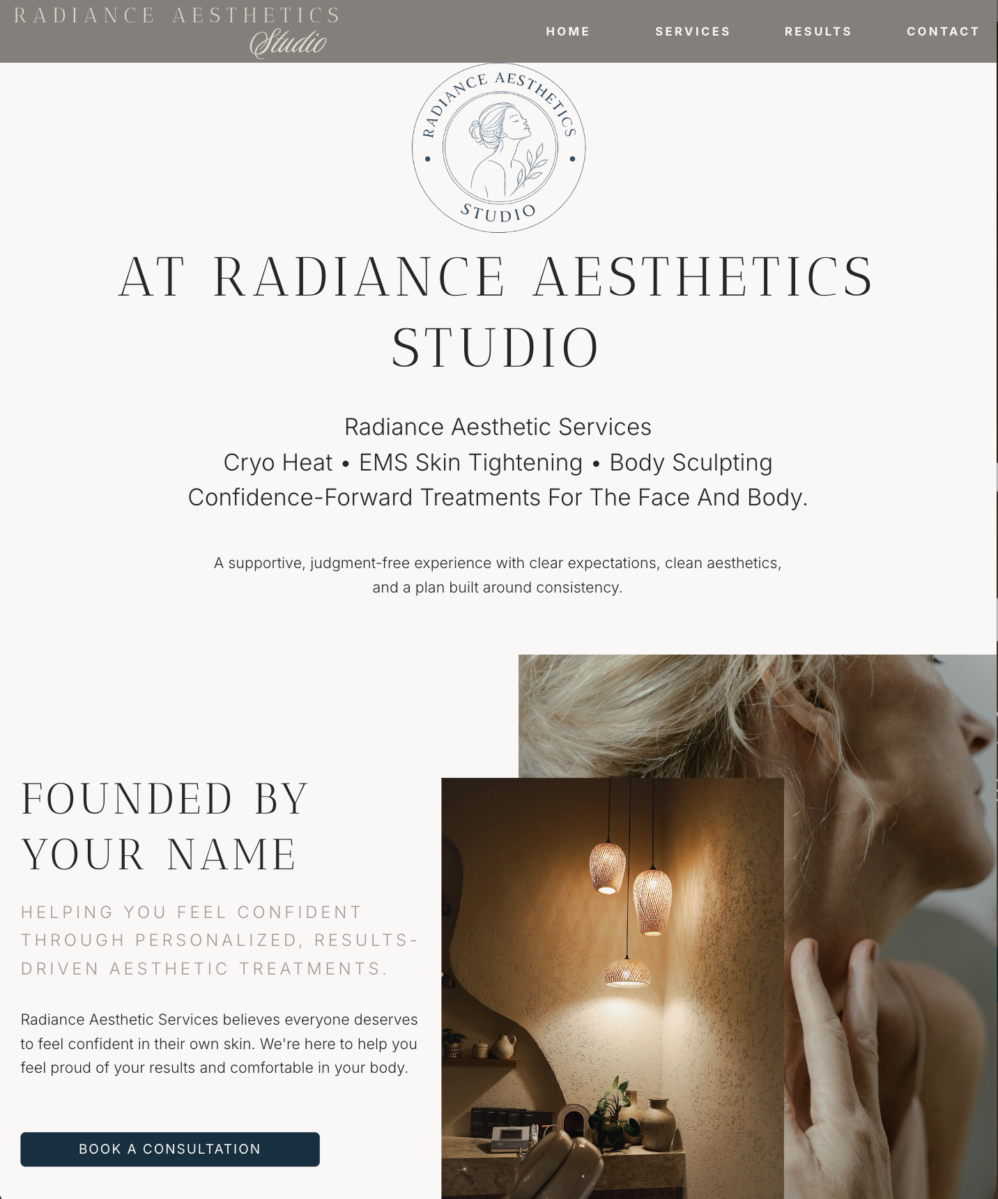 Mobile responsive aesthetic Showit website templ